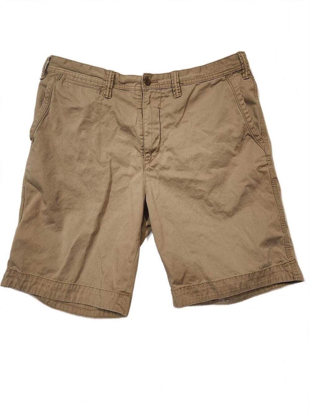 Polo by Ralph Lauren Khaki Mens Shorts. Relaxed fit. Mens Size 36. 9.5 inseam